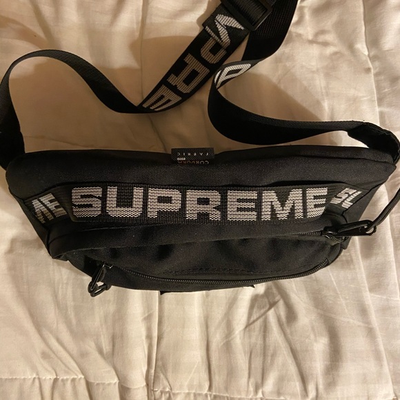 Supreme shoulder bag - Picture 2 of 5